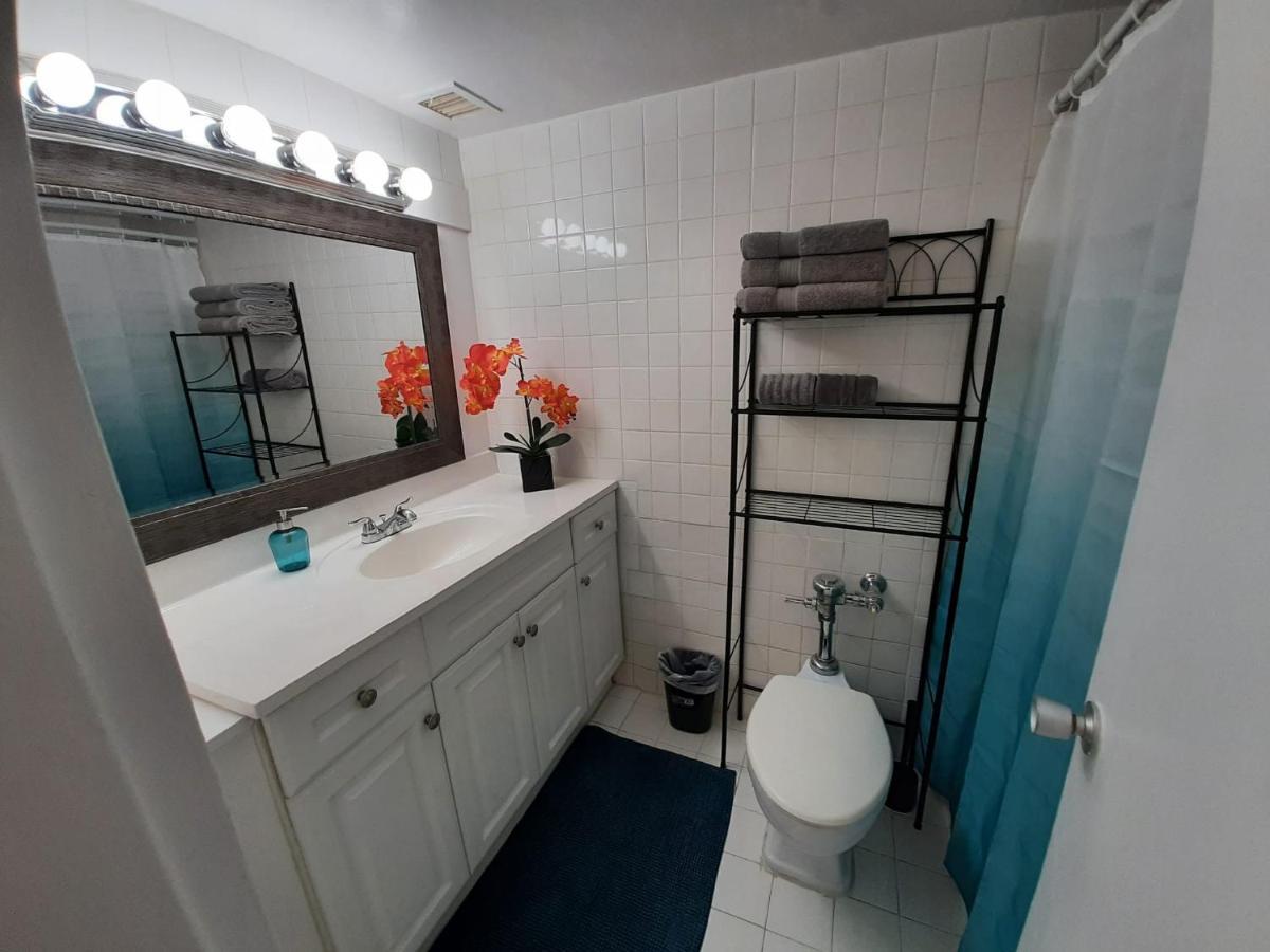 Hallandale Studio With Pool Appartement Hallandale Beach Buitenkant foto