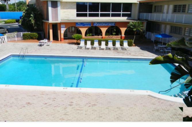 Hallandale Studio With Pool Appartement Hallandale Beach Buitenkant foto